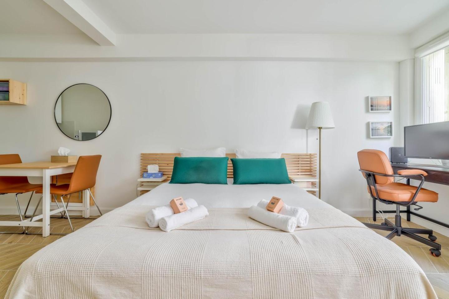 Apartment Superb Bien Equipe Montparnasse *